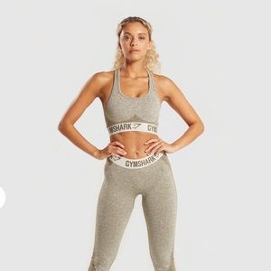 GYMSHARK WOMENS SMALL FLEX SPORTS BRA NWT